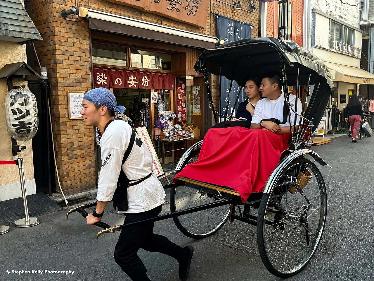 Rickshaw or Guide in Asakusa: ¥5,500 for Thirty Minutes, ¥2,000 for Two Hours